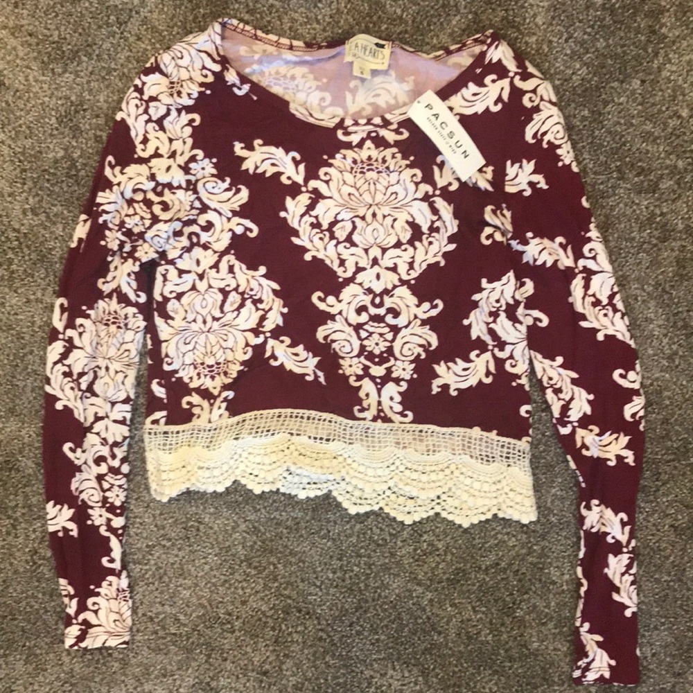 LA Hearts long sleeve top